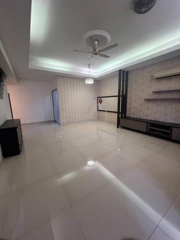 Setia Tropika Double Storey Terrace House 1