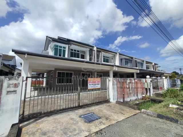 2-Storey Corner Terrace Uni Central Samarahan | Perpetuity | 790K 1