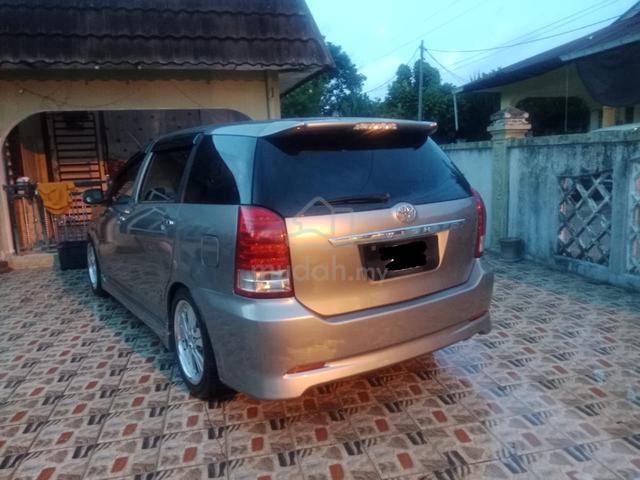 2005 Toyota WISH 1.8 TYPE S (A) - 4