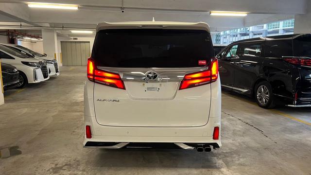 [ CHEAPEST ]Toyota ALPHARD 2.5 SC - 3