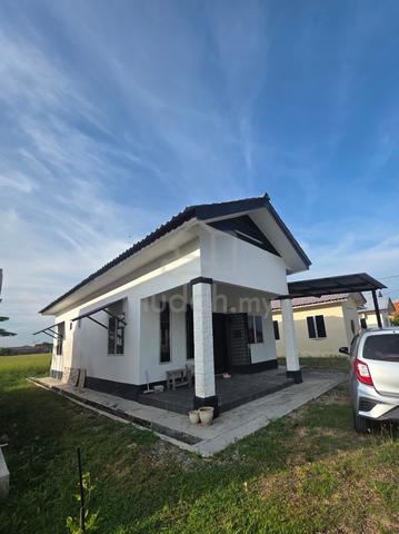 Rumah Sewa Padang Garam. Tepi Laut dan Kawasan Bendang 1