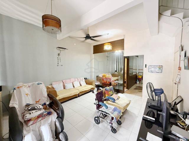 Mount Austin , Cube 166 residence , double storey house for Sale 1