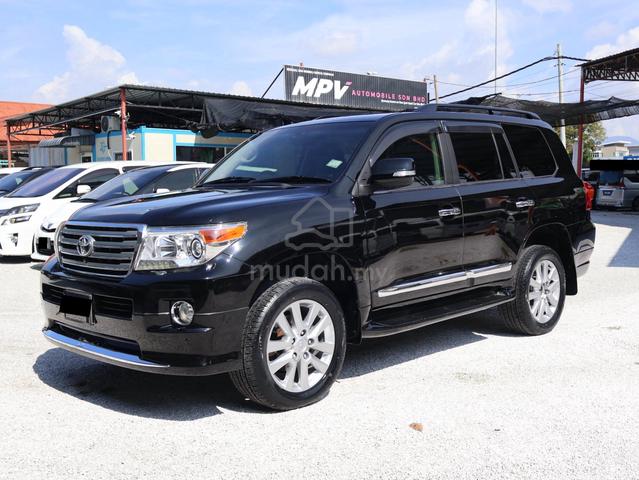 2012 Toyota LANDCRUISER  4.6 V8 ZX (A) M417 - 1