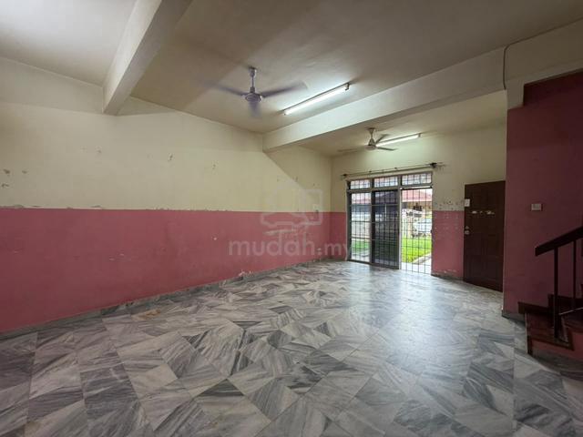 【 Near To Guard House 】BANDAR LAGUNA MERBOK - Double Storey Terrace 1