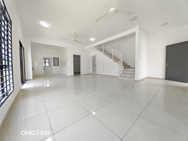 Bywater - Setia Utama  Double Storey Corner House For Sale 1