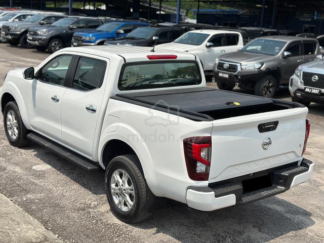 ) 2021 Nissan NAVARA V 2.5L (A) - 4