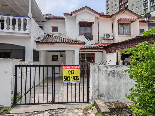 2 storey house-Bandar Country Homes @ Rawang-Ready 15/10 or 30/10 1