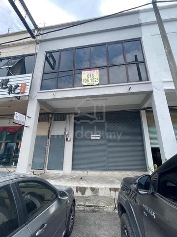 Whole 2- storey shop lot for rent at Taman Merak Jaya 1