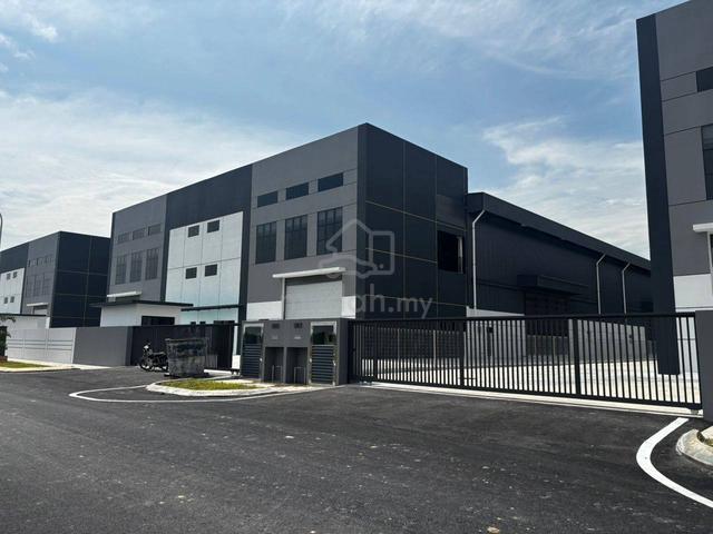 JENJAROM Sri Cheeding BRAND NEW Semi D Factory Warehouse For Rent 1