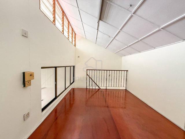 Facing East + Freehold + 20'x65' Storey House, Taman Mayang Jaya, PJ 1