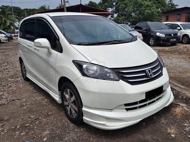 2011 OTR Honda FREED 1.5 E (A) 2POWER DOOR 1 OWNER - 1