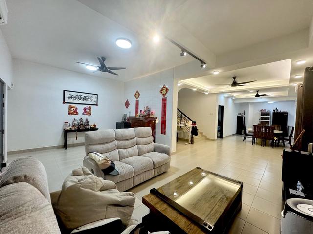 Double sty endlot house good condition bandar parklands klang 1