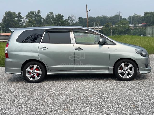 Toyota innova 2.0 auto E spec 2015 - 3