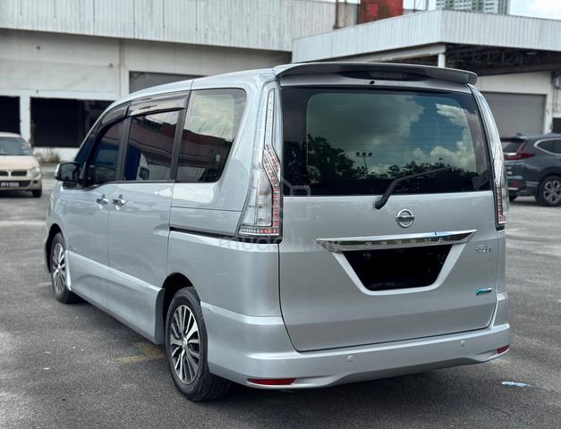 2017 Nissan SERENA 2.0 S-HYBRID HIGHWAY STAR  - 4