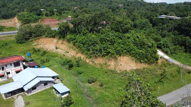 Vacant land|Menggatal|Flatten|Levelled|Ready to use|Business|Warehouse 1