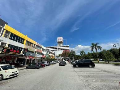 Tenanted Whole Blockš„Botanic,Klang-3 storey shop For Sale 1