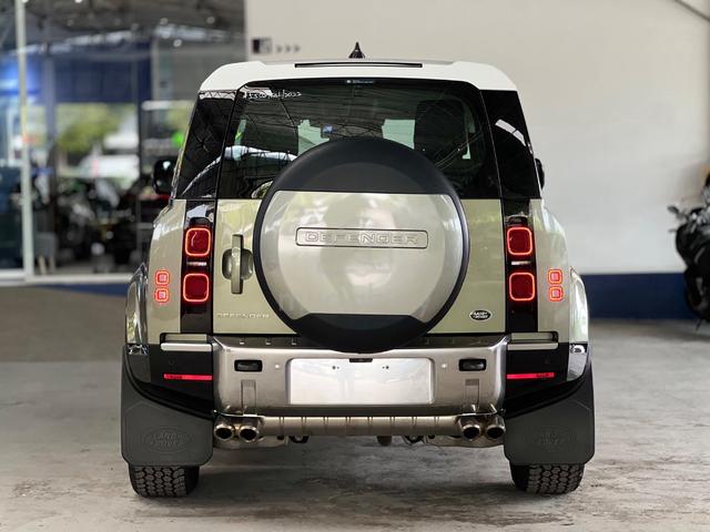 2022 Land Rover DEFENDER 2.0 90SE P300 (A) - 5