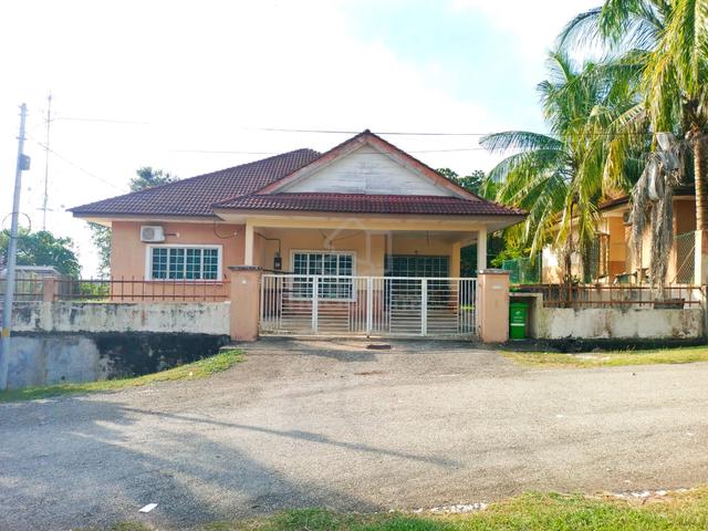 [TANAH LUAS] Banglo Setingkat Taman Gau Makmur Temerloh Pahang 1