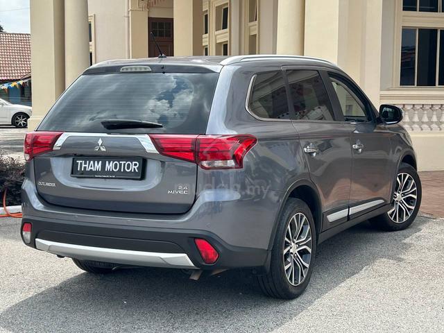 2016 Mitsubishi OUTLANDER 2.4 (A) FULL LOAN 7 SEAT - 4