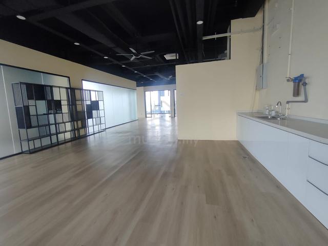 EkoCheras Mall with 2222sf - Renovated Nicely Spacious Corner Office 1