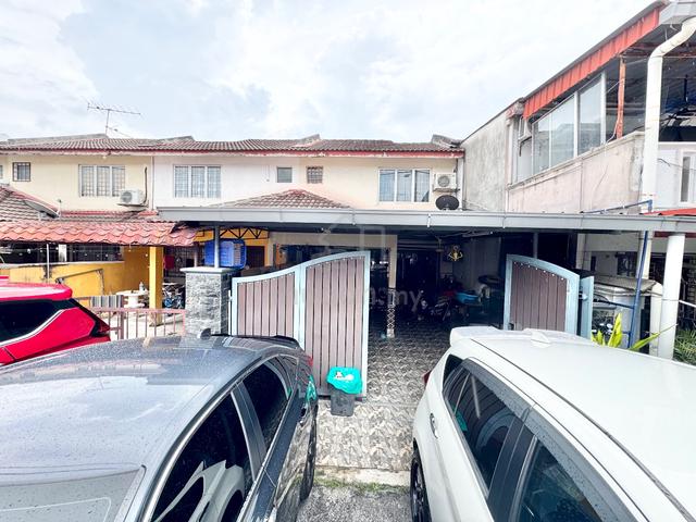 (FULL LOAN) Taman Kantan Permai, Kajang Double Storey Terrace 1