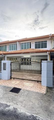 Taman Kingfisher Park 3 | Well Maintained | Renovated 1