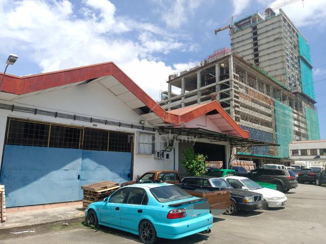 wk commercial (industrial title) beside EG mall for rent 1