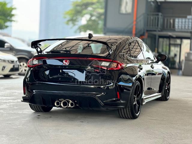 1,400 KM ONLY🔥2025 Honda Civic Type-R FL5 - 3