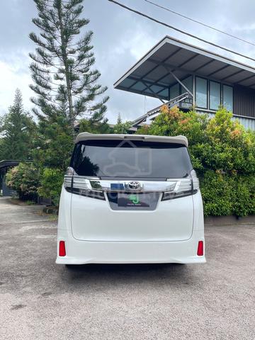 2017 Toyota VELLFIRE 2.5 ZA Black Interior - 4