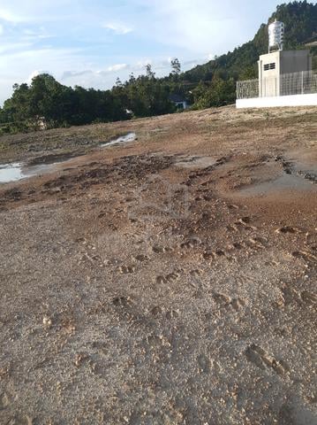 Tanah Lot tepi High Way K.krai KB 1