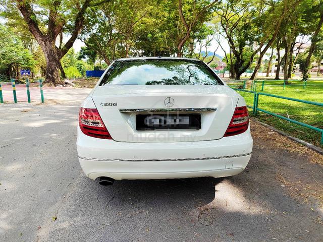 2011 Mercedes Benz C200 CGI BlueEFCY - 4