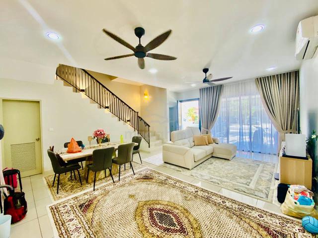 Double Storey Setia Kota Warisan 1