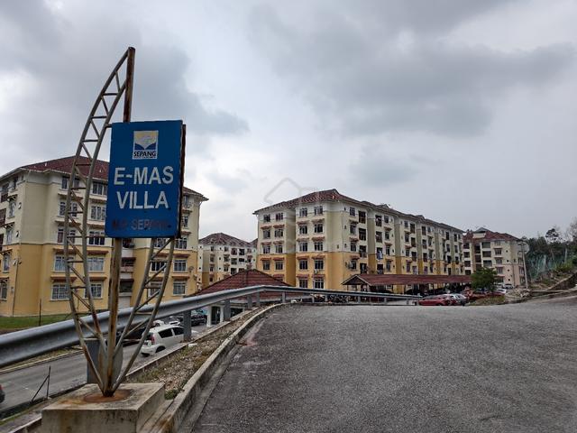 Bilik Sewa E-Mas Villa Berdekatan KLIA / UniKL MIAT 1