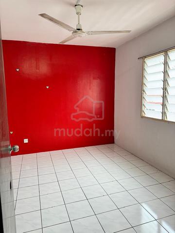 Teratai Apartment (Taman Bunga Raya) 1
