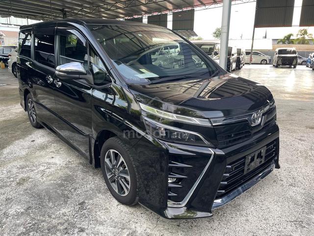 2022 Toyota VOXY 2.0 S-G (A) - 2