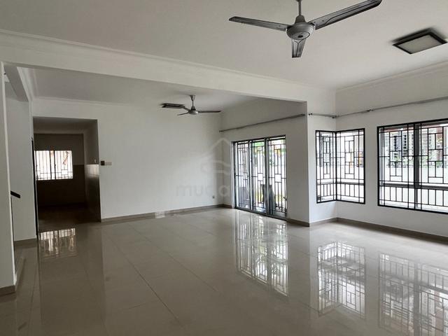 Freehold 2 sty Semi-D house, at Bandar Sri Coalfield near amenities 1