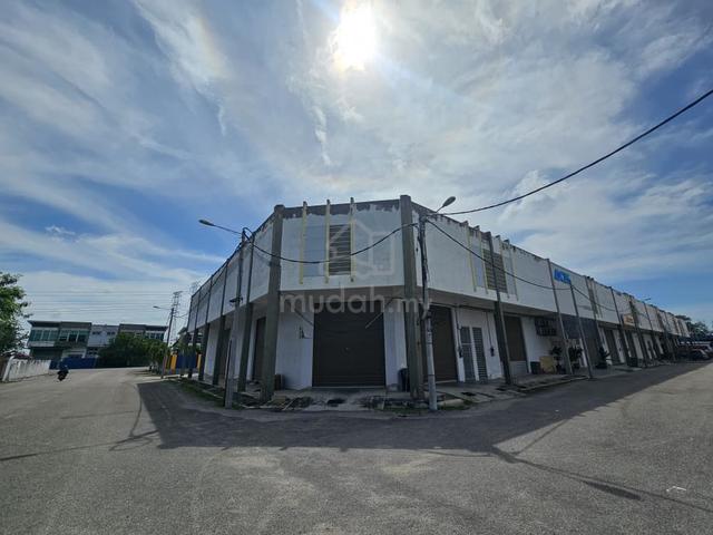 Single storey factory at paya rumput 1