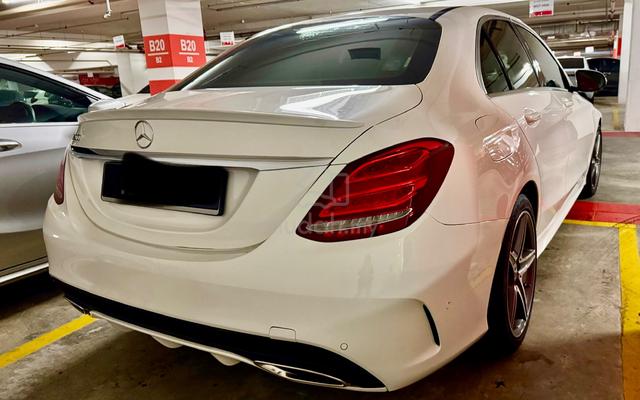 2018 Mercedes Benz C200 2.0 AMG LINE. - 4