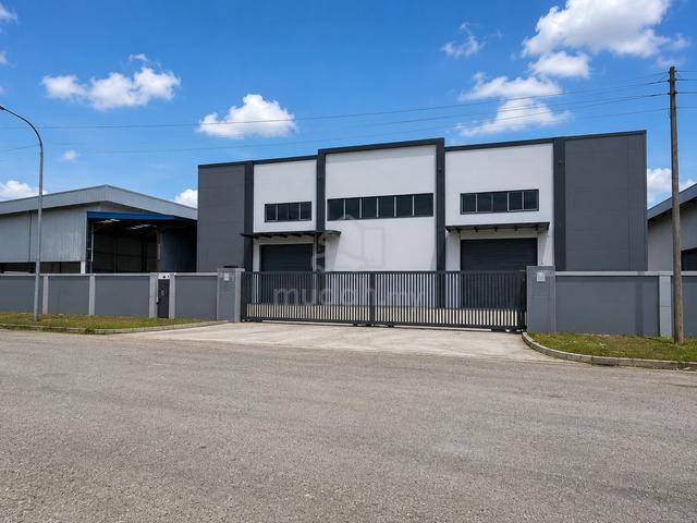 1.5 Storey Semi-D Factory @ Meru Klang| Freehold |100 AMP | 30ft Heigh 1