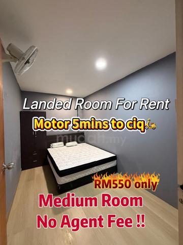 JB Town Ciq Landed Room Danga Bay HSA, Paragon Residences Straits View 1