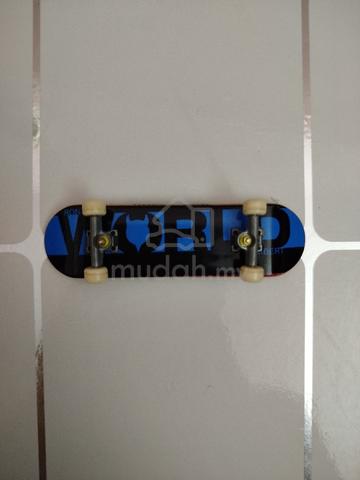 Tech Deck World Industries Fingerboard - photo 2 of 4