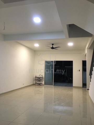 Rent Double Storey Taman Warisan Puteri Precint 6 Sikamat Seremban 2