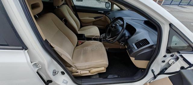 2011 Honda CIVIC 1.8 I-VTEC (A) - 5