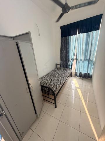 [FULLY FURNISHED] Bilik Sewa Lelaki Muslim Bandar Baru Bangi, Kajang 1