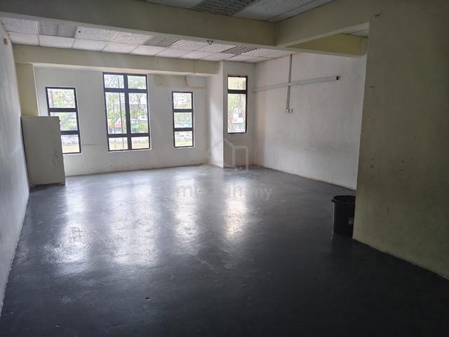 1st & 2nd Floor Shop with Partition For RENT, Tmn Tuanku Haminah, SP 1
