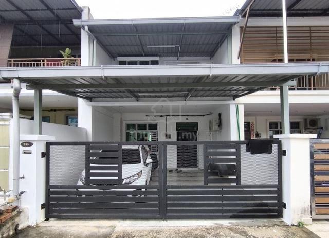 (Renovated) Double Storey Terrace Taman Scientex Kulai 2, Johor 1