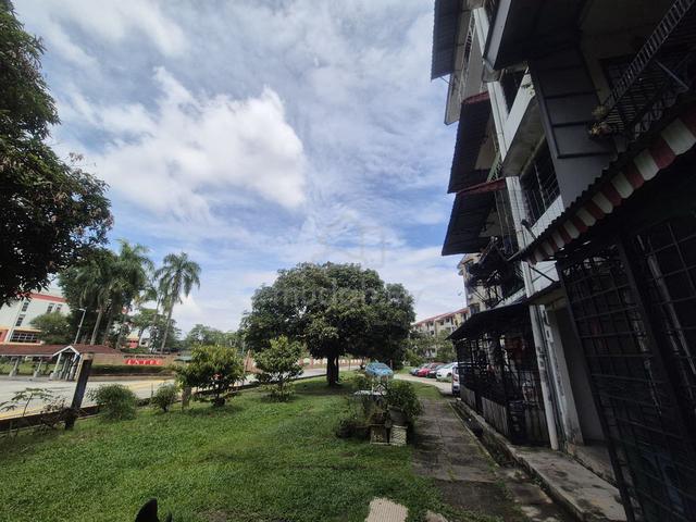 Flat PKNS Seksyen 17 Shah Alam 1