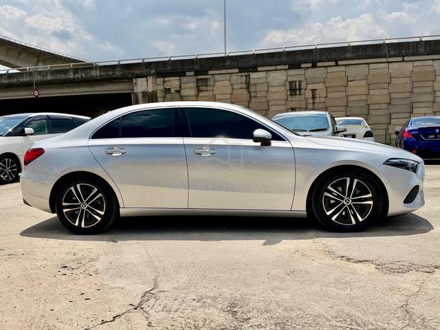 FACELIFTED 2023 Mercedes Benz A200 1.3 U/WRTY 2028 - 3