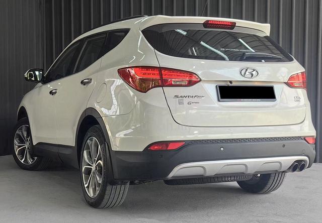 Hyundai SANTA FE 2.2 DIESEL R CRDi EXECUTIVE PLUS - 4