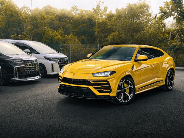 2019 Lamborghini URUS 4.0 (A) - 3